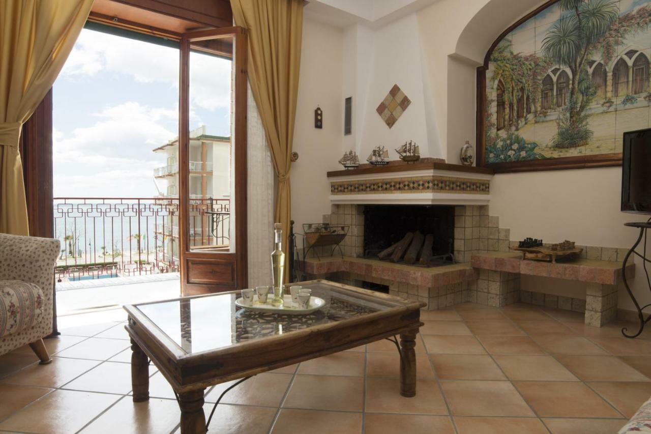 Ferienwohnung Panorama Host - Domus Amalfi Coast Maiori Exterior foto